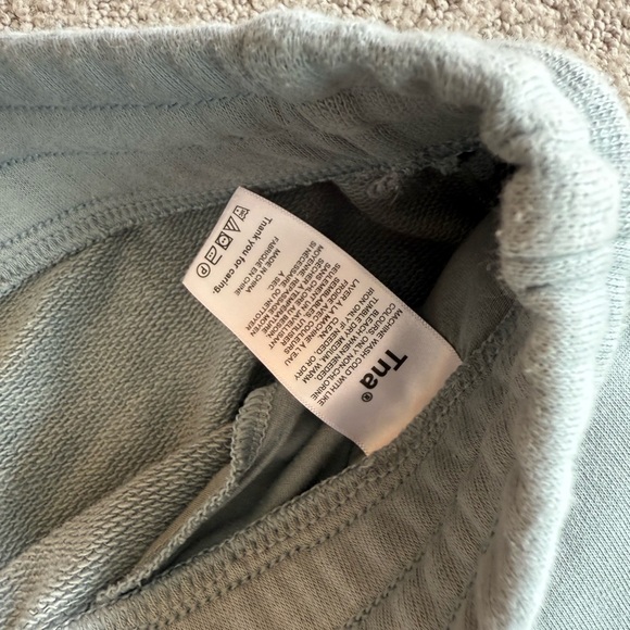 Aritzia TNA AiryAF Fleece in Soft Green - Picture 4 of 5